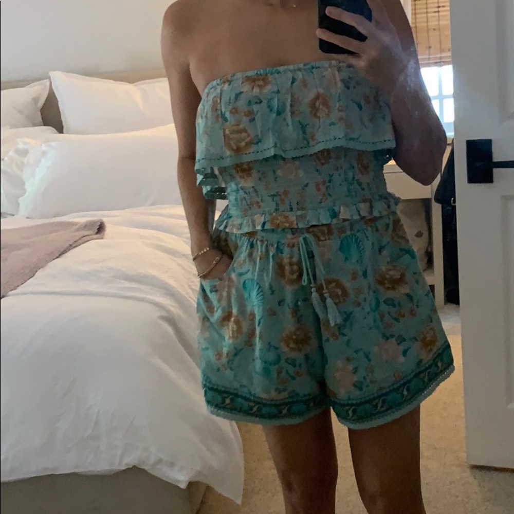 Spell SET: Seashell Top and Shorts - Picture 5 of 8